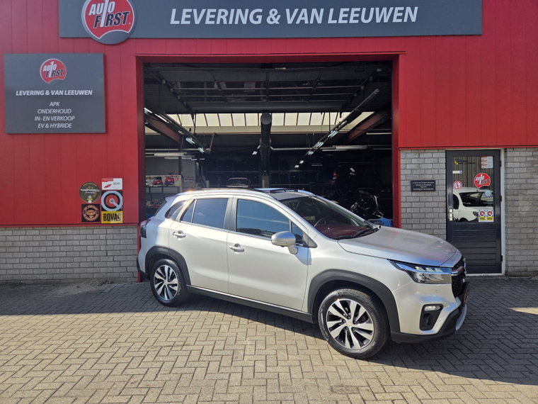 Vehicle Image 4