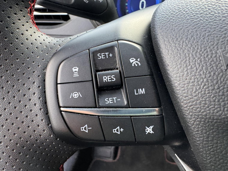 Vehicle Image 27