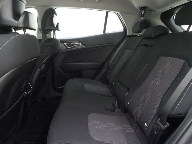 Vehicle Image 35