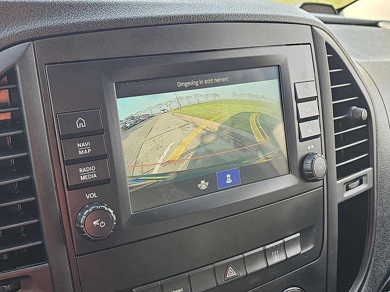 Vehicle Image 23