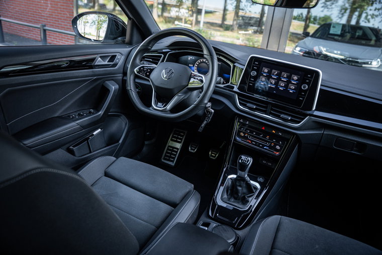 Vehicle Image 36