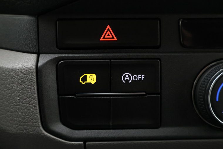 Vehicle Image 38
