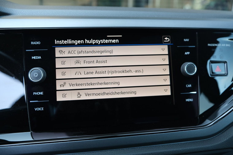 Vehicle Image 26