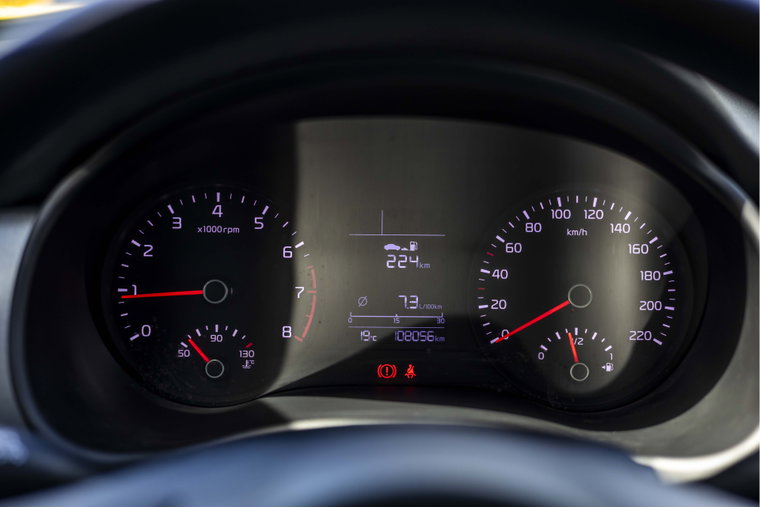 Vehicle Image 25