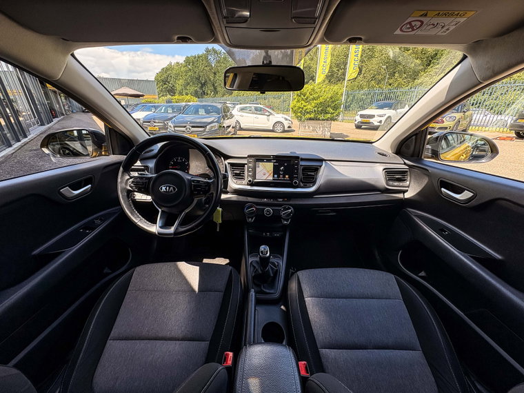 Vehicle Image 33