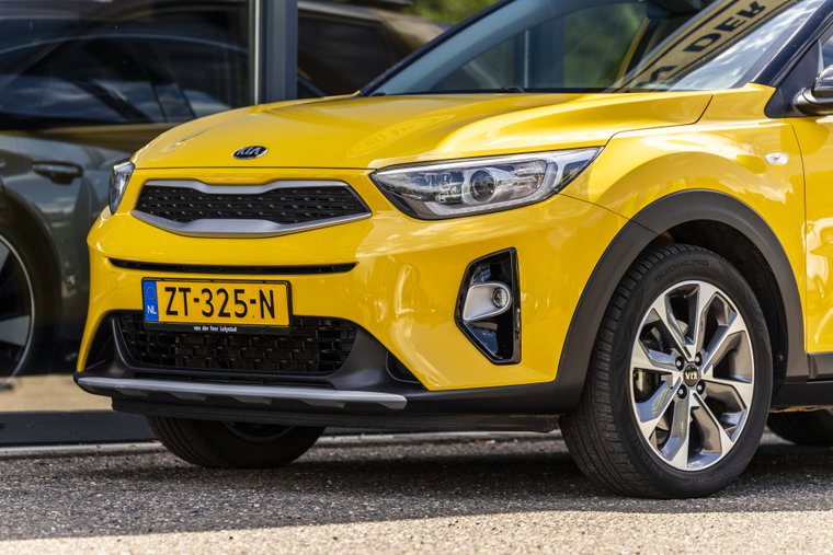 Vehicle Image 8
