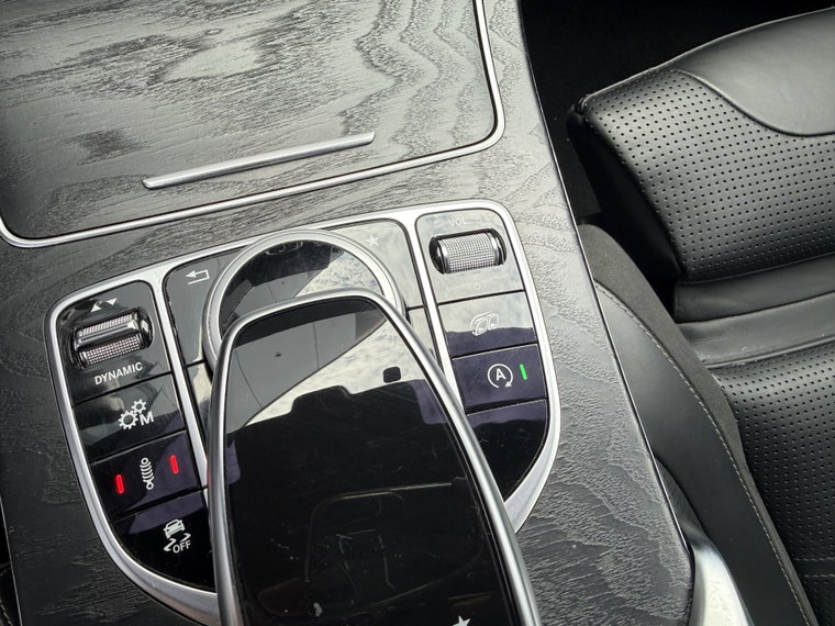 Vehicle Image 36