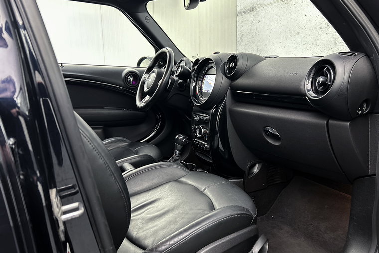 Vehicle Image 31