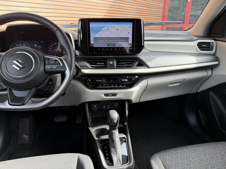 Vehicle Image 33