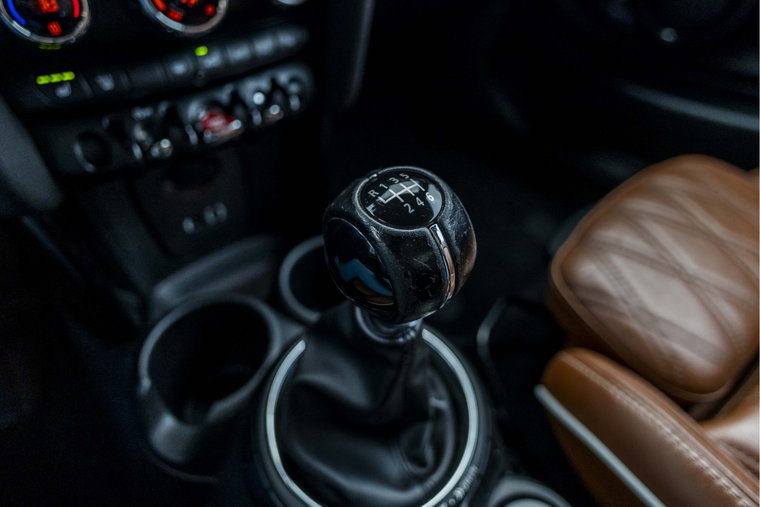 Vehicle Image 37