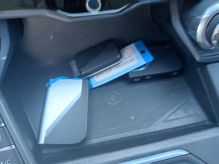 Vehicle Image 36