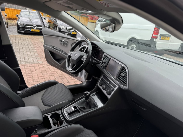 Vehicle Image 27