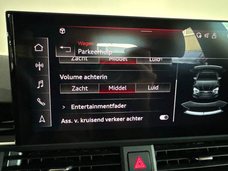 Vehicle Image 26