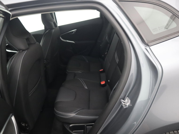 Vehicle Image 38