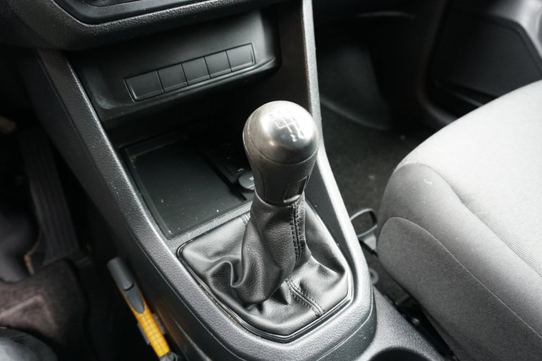 Vehicle Image 26