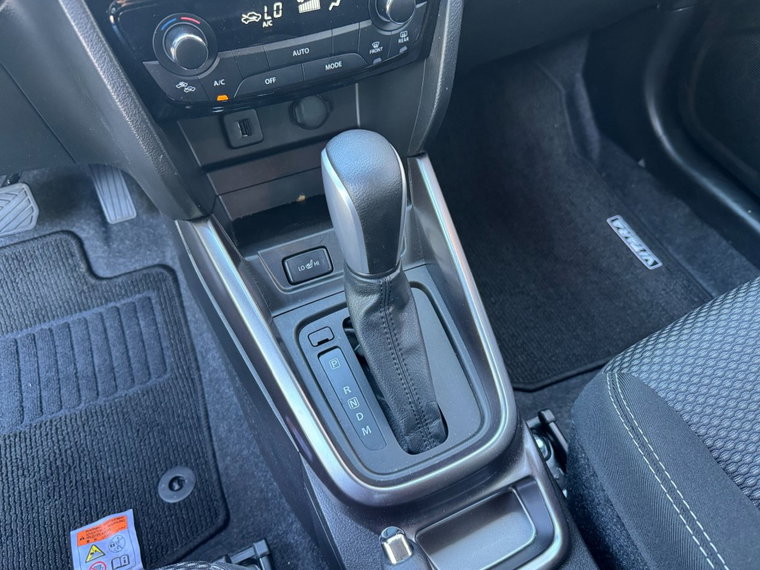 Vehicle Image 26