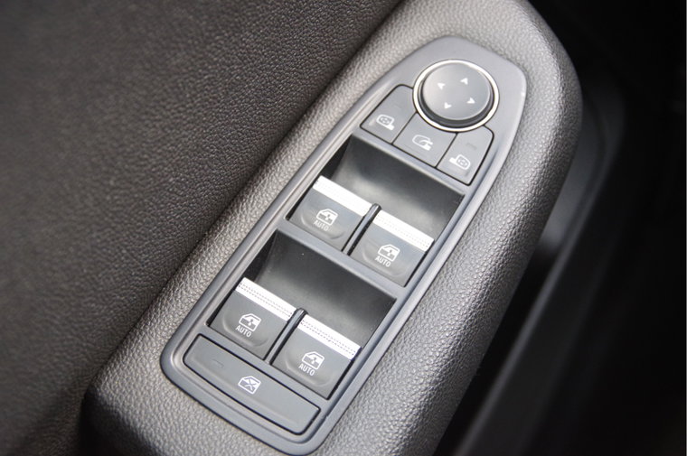 Vehicle Image 45