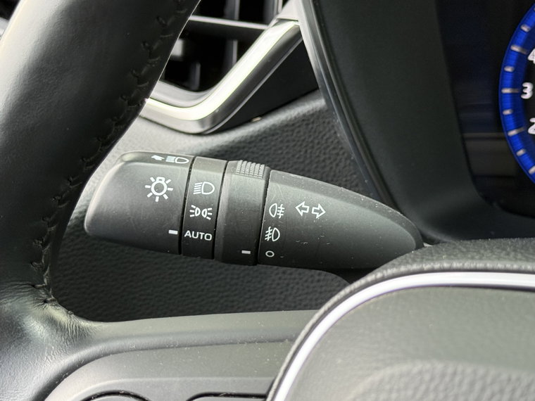 Vehicle Image 17