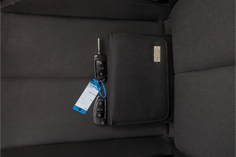 Vehicle Image 38