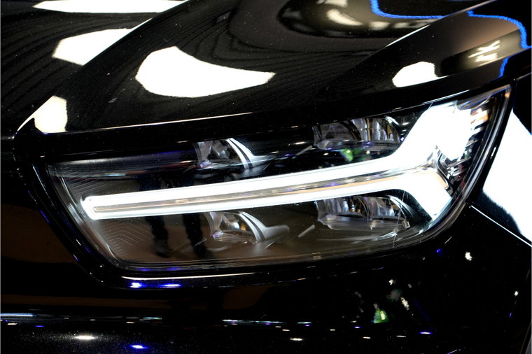 Vehicle Image 11
