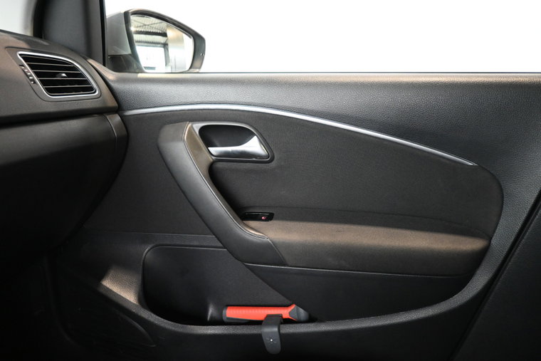 Vehicle Image 41