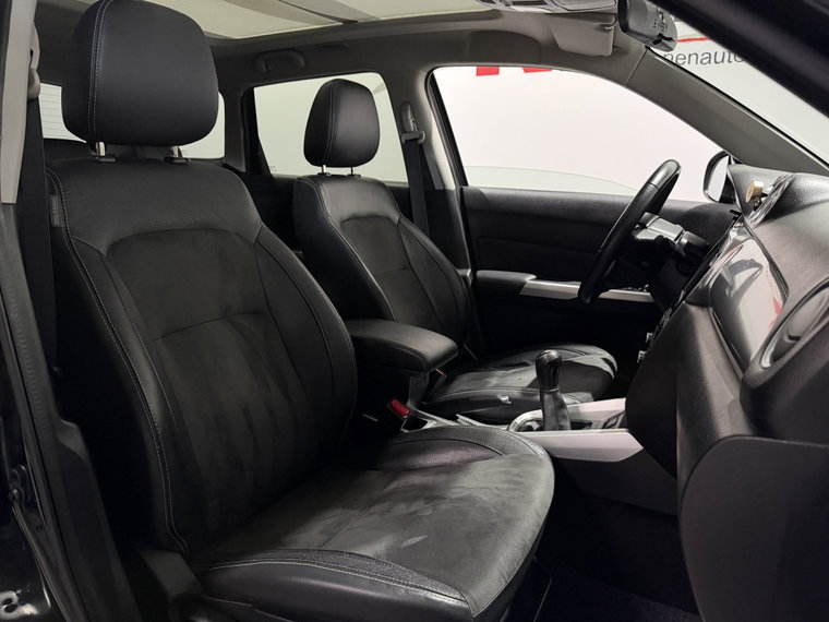 Vehicle Image 21