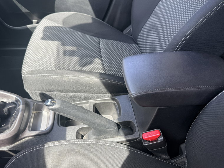 Vehicle Image 27