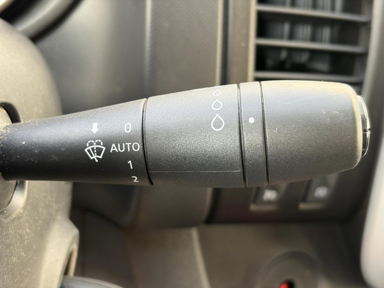 Vehicle Image 38