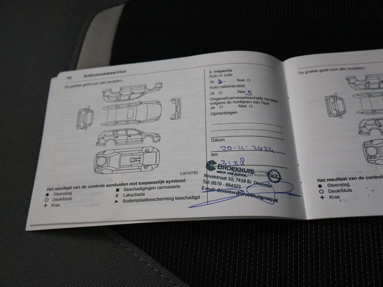 Vehicle Image 48