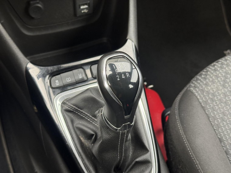 Vehicle Image 24