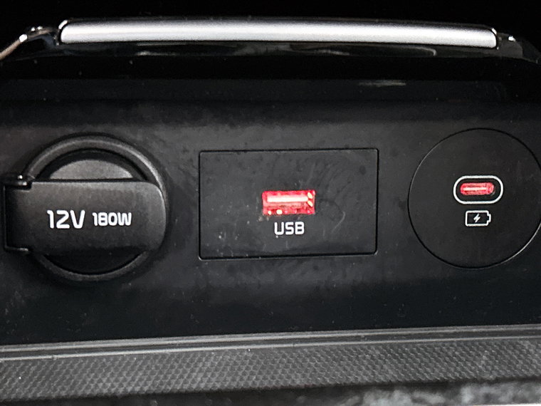 Vehicle Image 42
