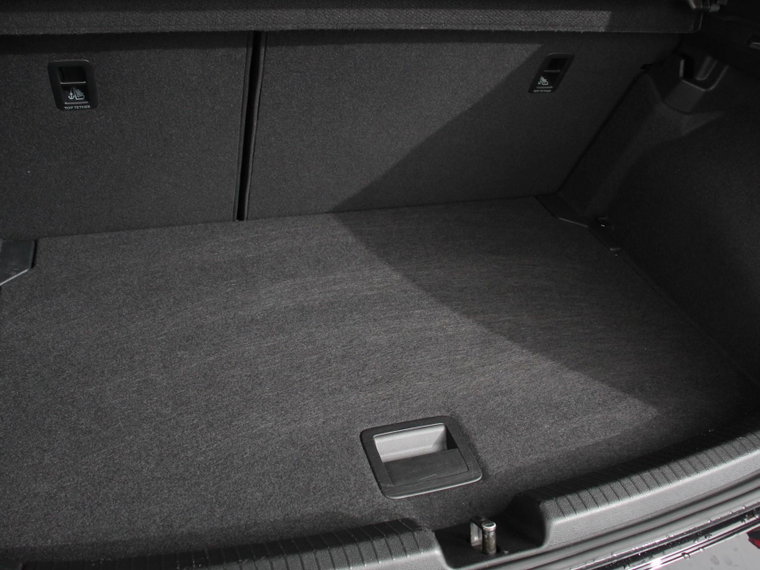 Vehicle Image 34