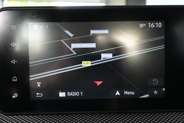 Vehicle Image 21