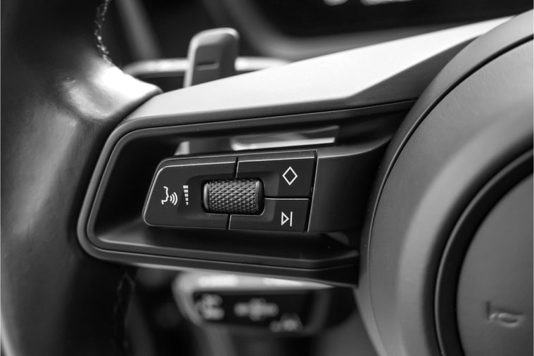Vehicle Image 40