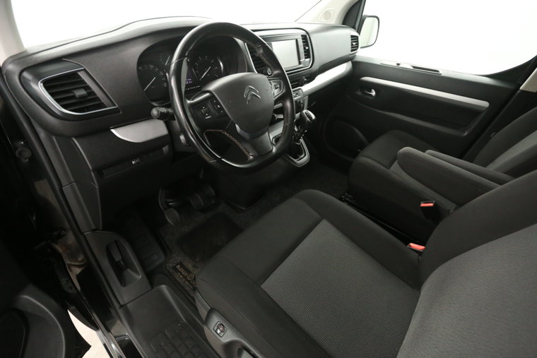 Vehicle Image 26