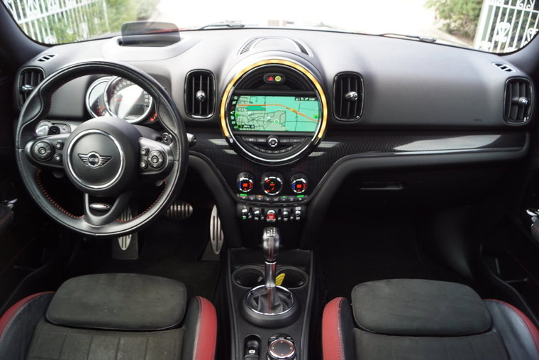 Vehicle Image 37
