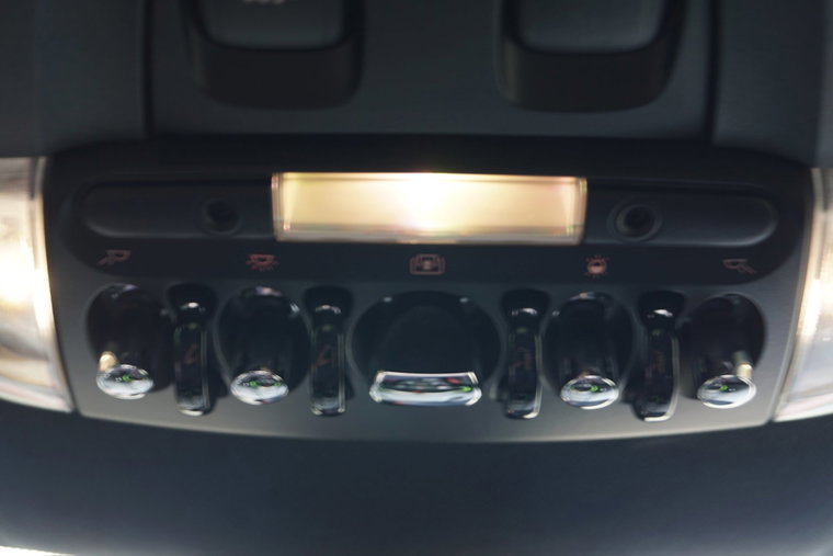 Vehicle Image 40