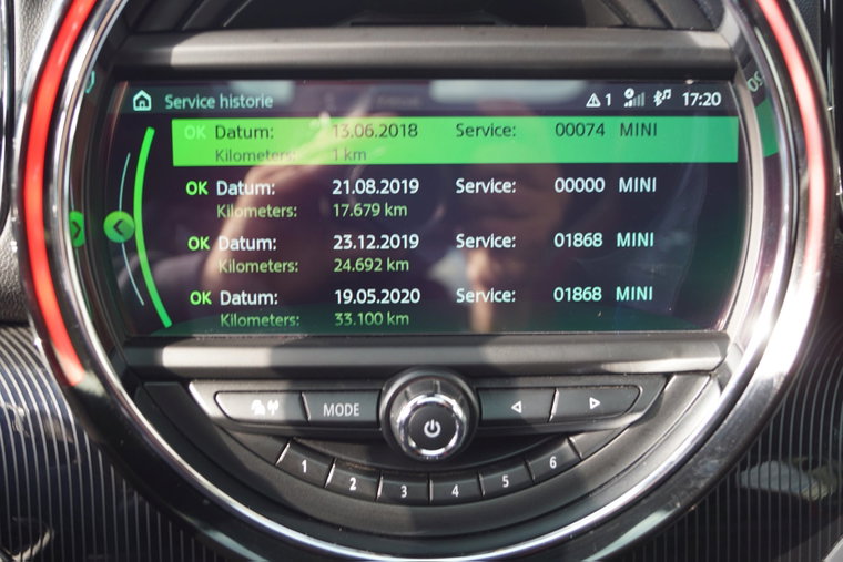 Vehicle Image 60