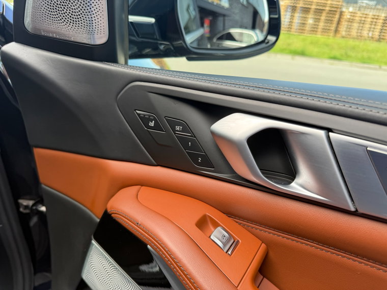 Vehicle Image 55