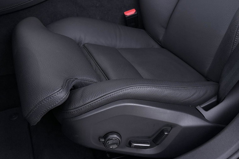 Vehicle Image 45