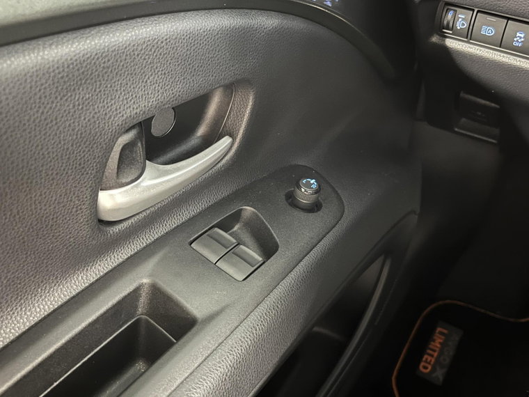 Vehicle Image 31