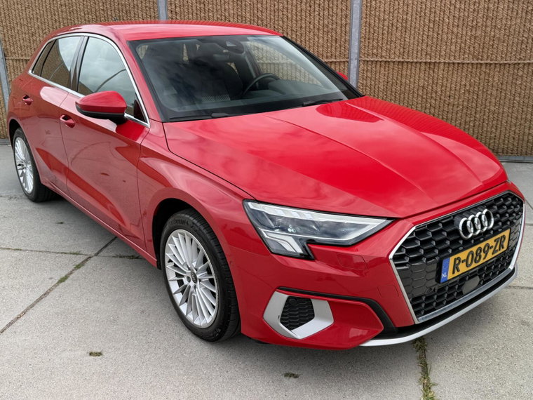 Vehicle Image 40