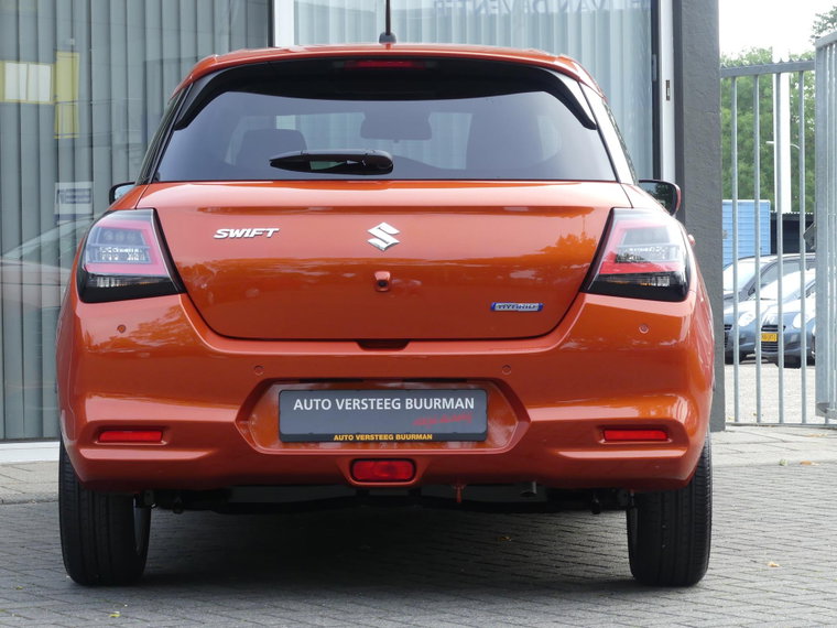 Vehicle Image 9