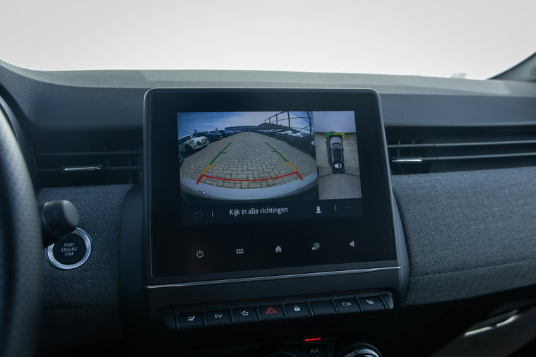 Vehicle Image 35