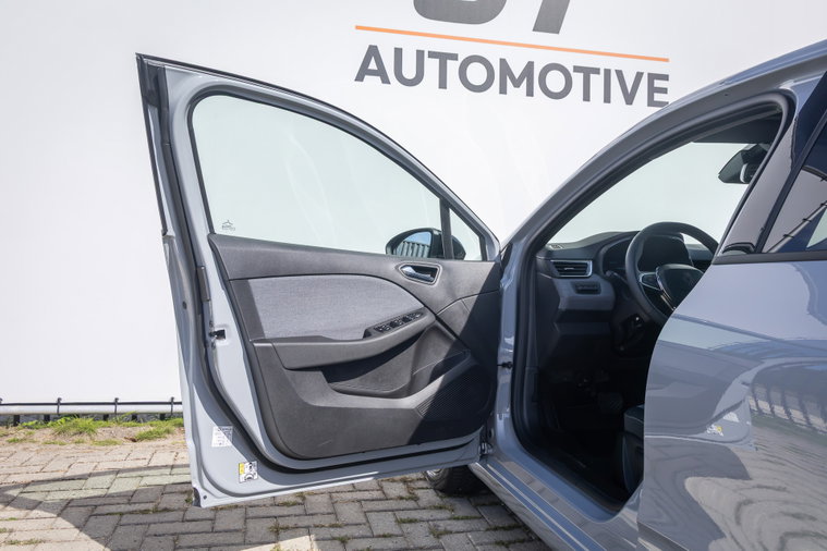 Vehicle Image 37