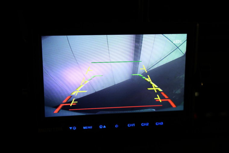 Vehicle Image 10