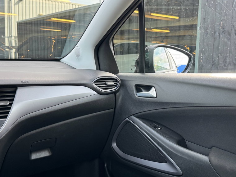 Vehicle Image 28