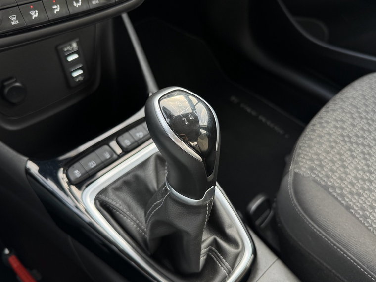 Vehicle Image 36
