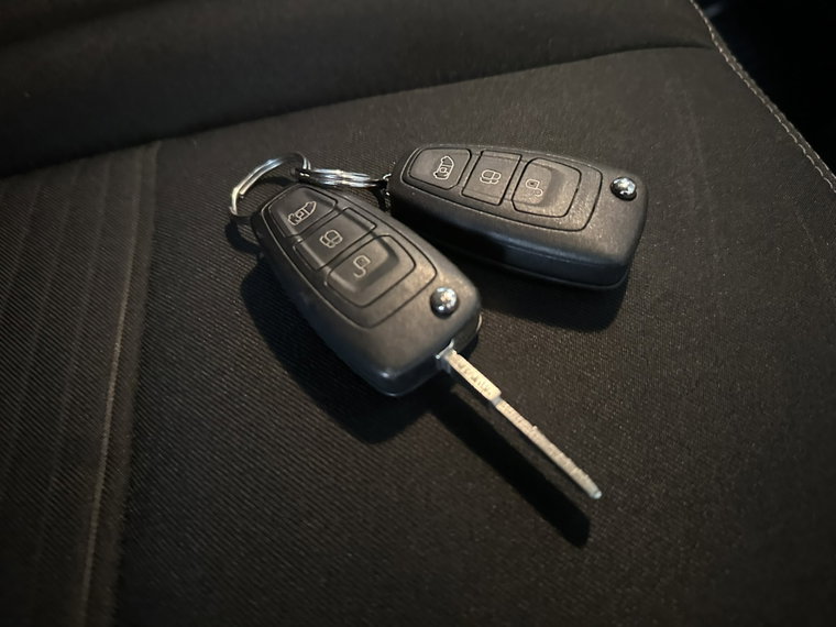 Vehicle Image 20