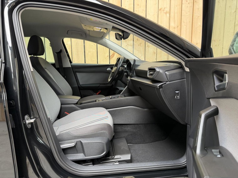 Vehicle Image 50